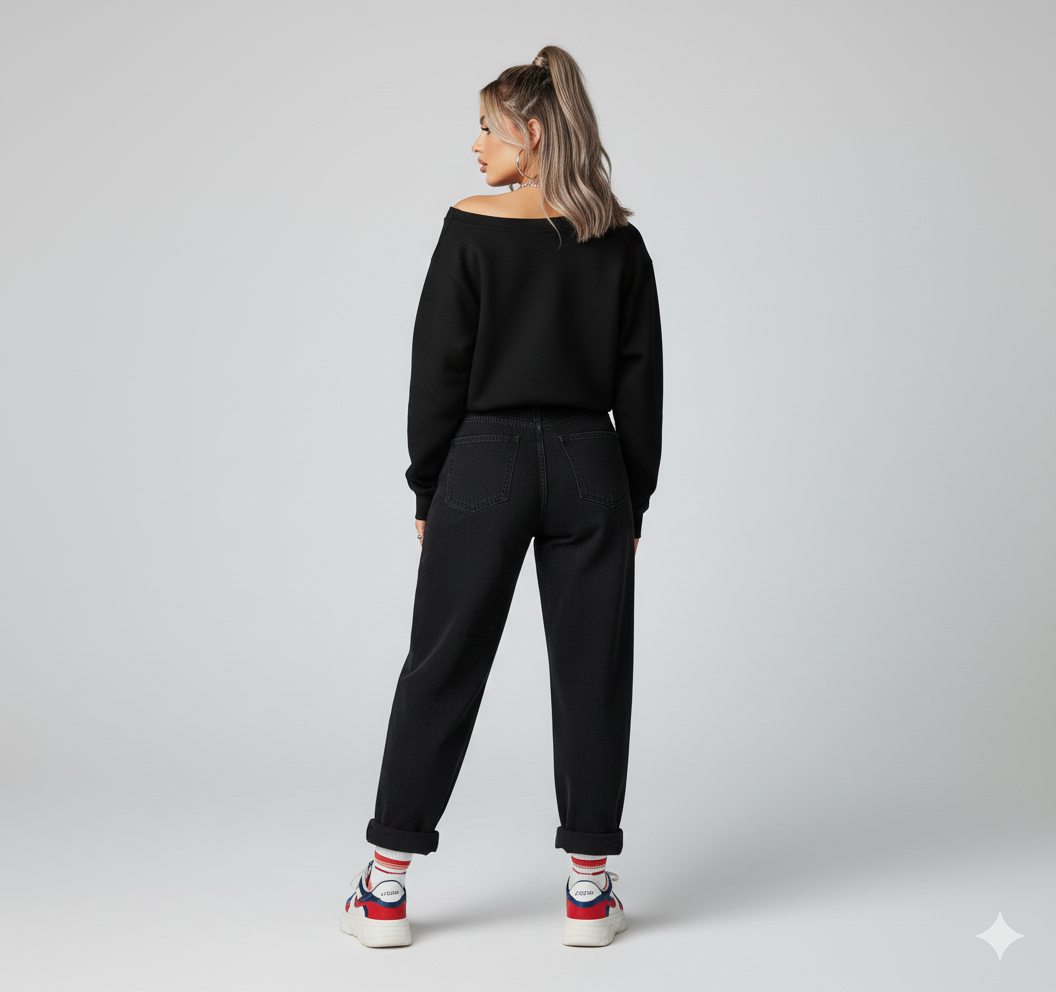 Hottie” Off-Shoulder Sweatshirt – Premium Fleece | Women’s Streetwear | Black